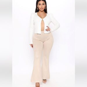Fashion nova soft feeling wide leg pants in nude size large